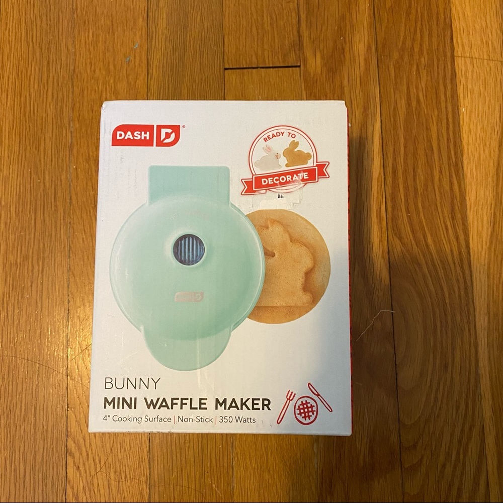 Dash Blue Mini Waffle Maker Bunny